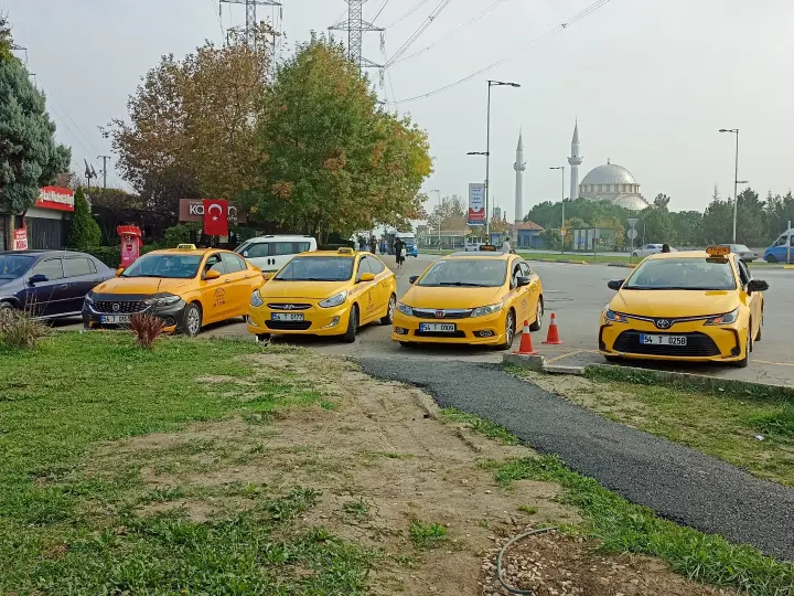 Serdivan Sakarya Üniversite taksi