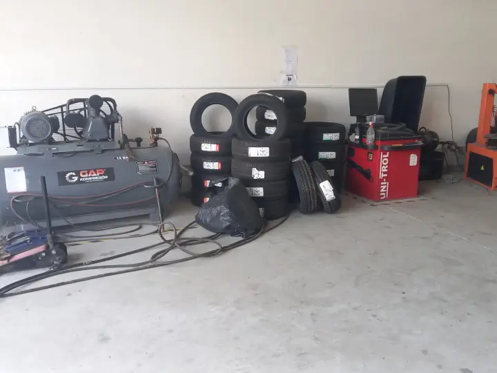 Şerifoğlu oto lastik 7/24 yol yardım