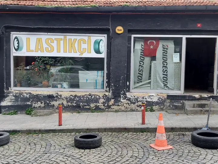 Sevil Oto Lastik Tamiri