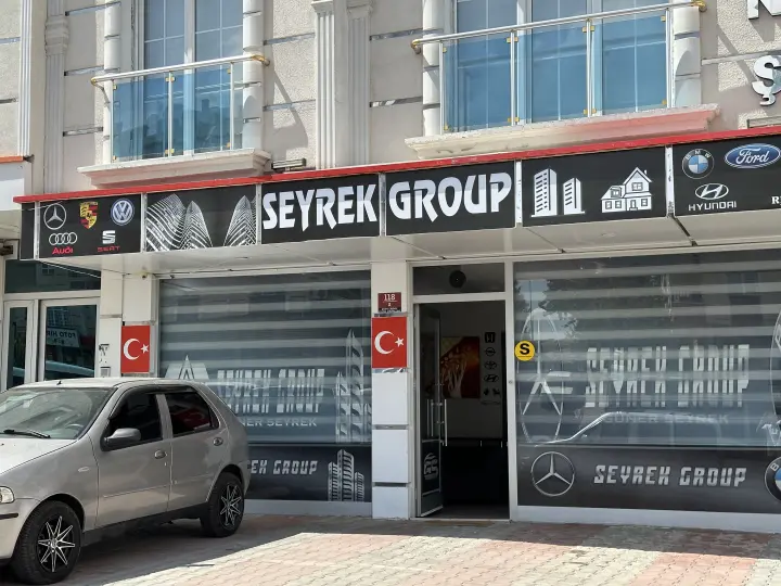 Seyrekgroup