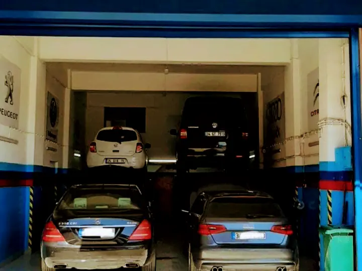 Sezer Otomatik Şanzıman ,Garantili Şanzıman Servisi &Dsg & Powershift & ZF&CVT&09G& DPO&01M