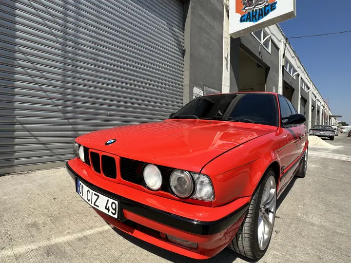 Show Garage