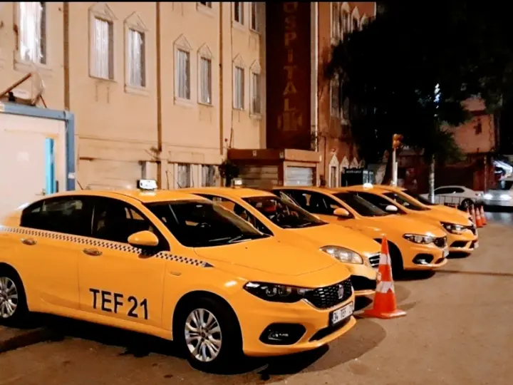 Silahtar Santral Taksi Durağı