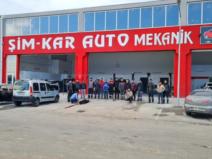 ŞİM-KAR AUTO MEKANİK KAPORTA HASAR ONARIM MERKEZİ