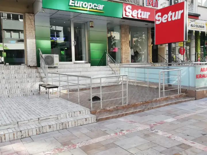 ŞİMŞEK OTO KİRALAMA