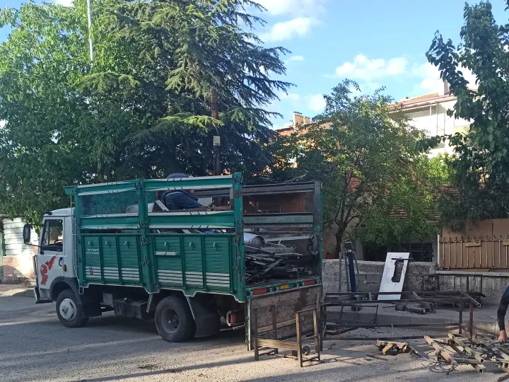 Şimşekler Hurdacılık