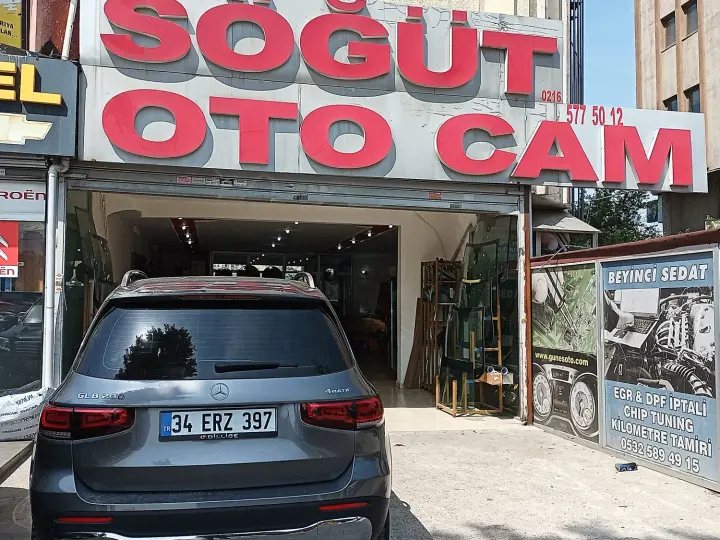 Söğüt Oto Cam® Bostancı Oto Sanayi