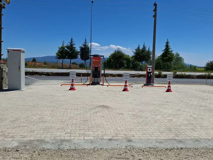 Solarşarj Şarj İstasyonu