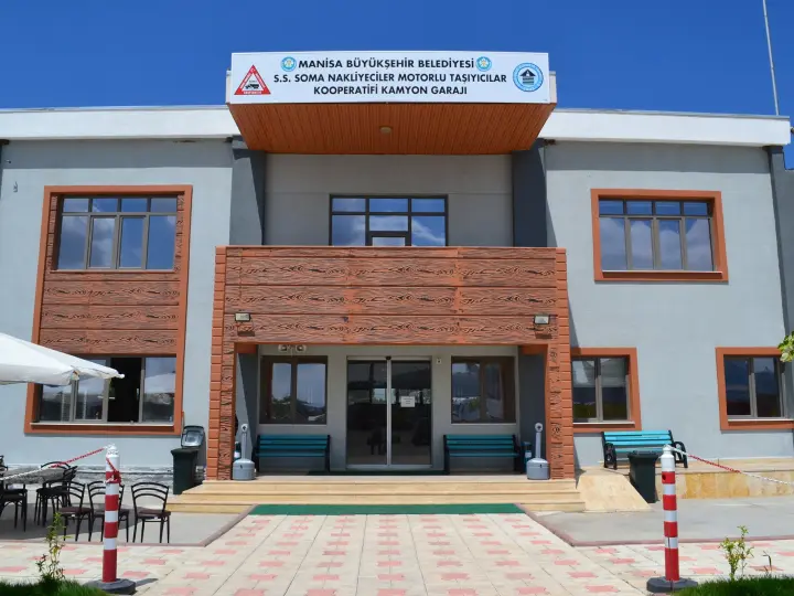 Soma Nakliyeciler Kamyon Garajı