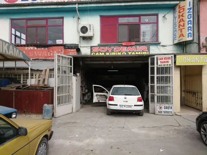 Soydemir Oto Otomatik Cam Kriko Tamiri ve Yedek Parça