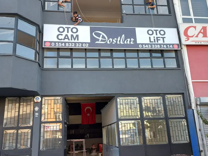 Star Oto Cam farikası
