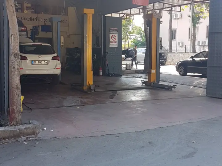 SuperCar Hasar Onarım - Tamir Bakım Servisi Bünyamin Çavuş