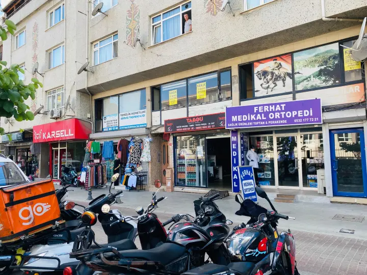 TAGU MOTO GARAJ