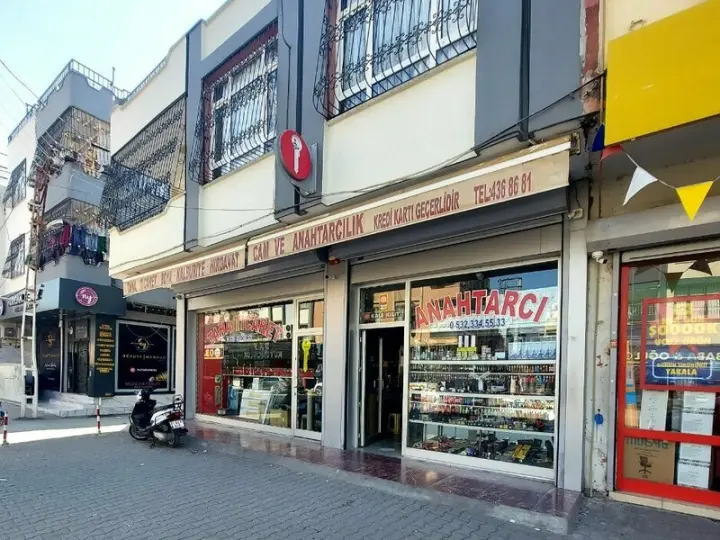 Taha Anahtar Ve Nalbur