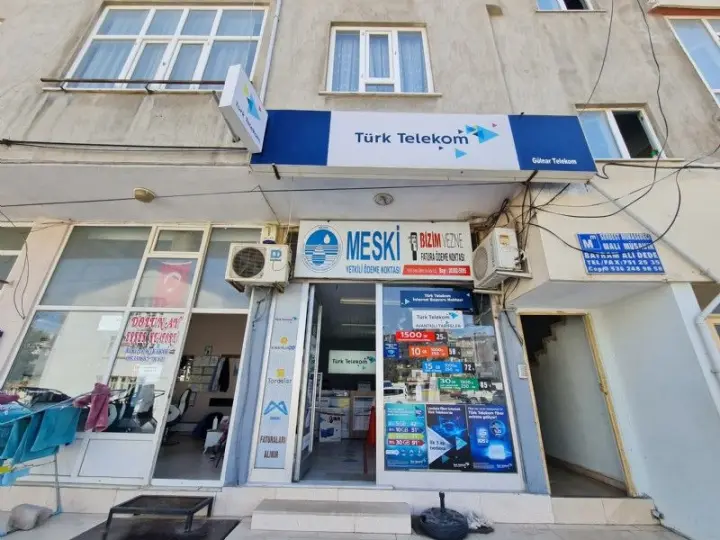 Taksi Durağı Kemal Yüğrük