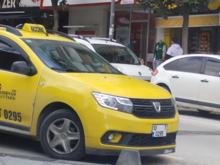 Taksi Şadırvan 295