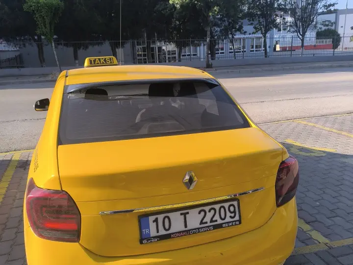 TAKSİCİ UMUT(PAŞAKONAK)