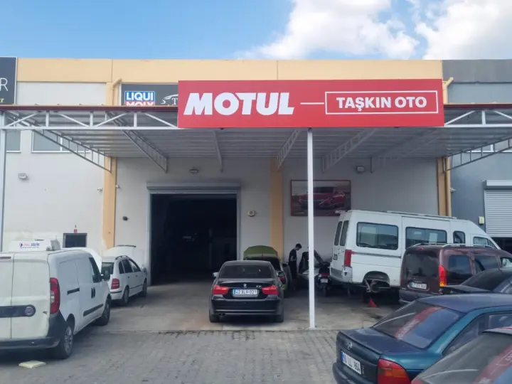 Taşkın Otomotiv Tamirhanesi