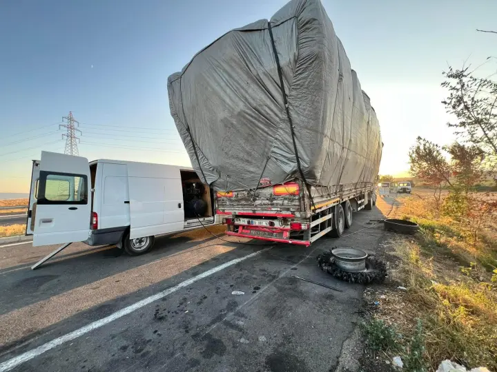 Tekirdağ Lastikçi - Özay Oto Lastik 7/24 Yol Yardım