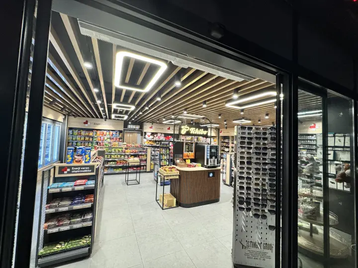 TEMEL ŞENTÜRK PETROL VE DİNLENME TESİSİ