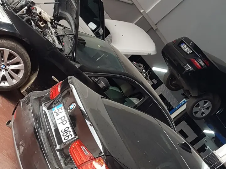 Teryaki Auto özel servis Porshe Bmw Mercedes Jeep Audi Land rover