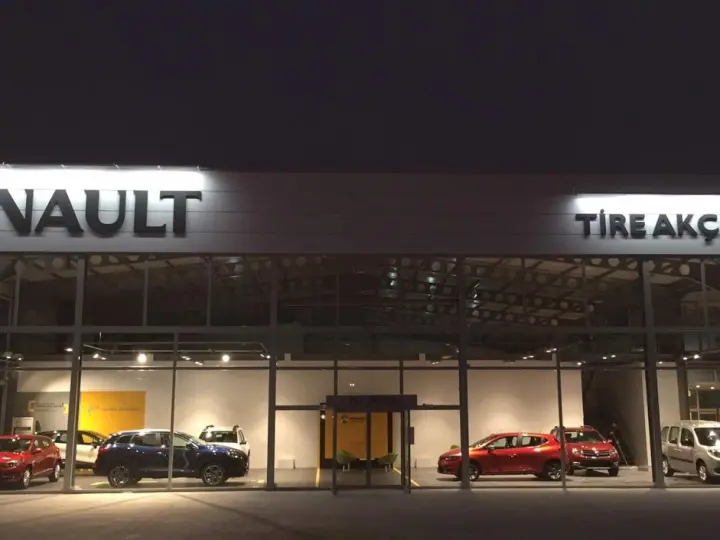 Tire Akçinler Renault