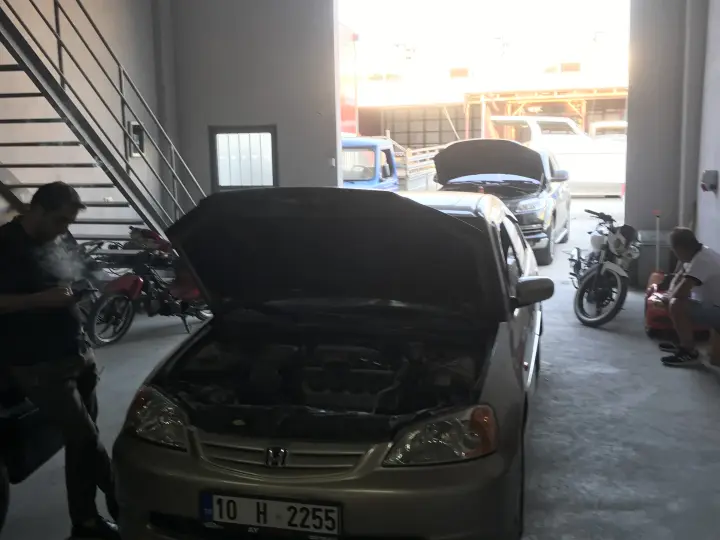 Tiryaki oto elektrik