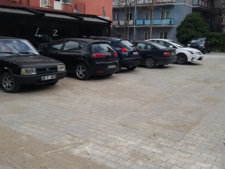 TOPRAK OTOPARK