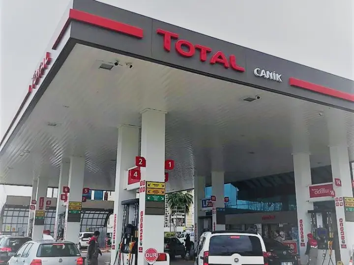 Total Akaryakıt İstasyonu