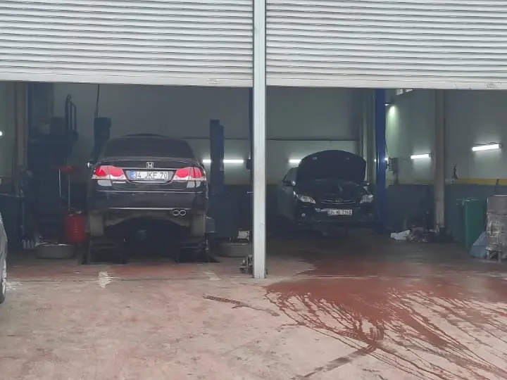 Toyovag Garage | İkitelli OSB, Oto Tamir, Araç Bakımı