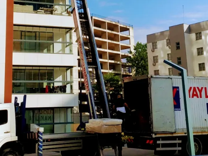 Trabzon Yaylıoğlu Asansörlü Evden Eve Nakliyat