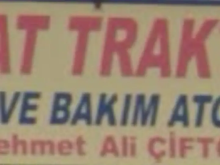 Traktör tamır atölyesi