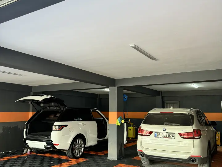 TT GARAGE