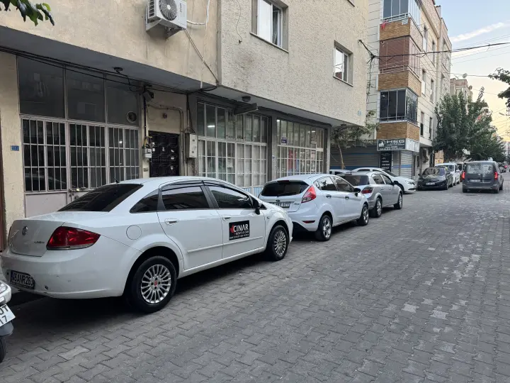 TURGUTLU ÇINAR OTO KİRALAMA