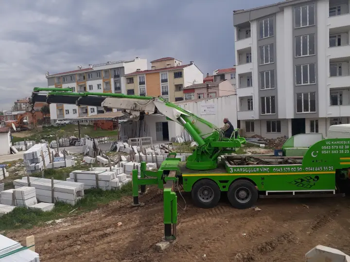 Üç Kardeşler Vinç Kiralama