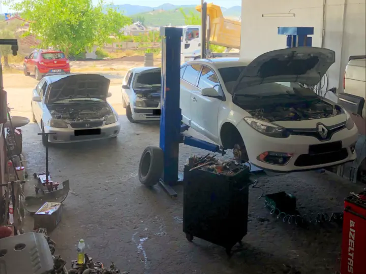 UÇARLAR OTO SERVİS