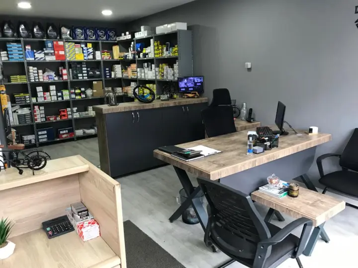 Uğur Ayan Otomotiv-Tamir Bakım Servisi ve Yedek Parça