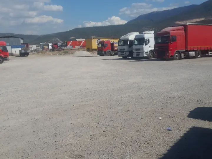 Ukat Gumruk Tir Parki