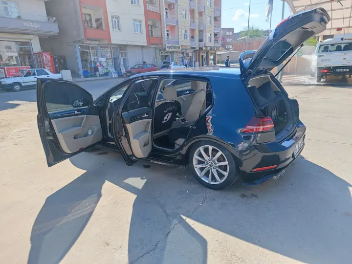 ULALA RENT A CAR