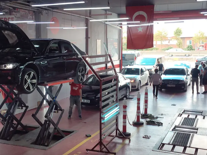 UMRAN OTO EKSPERTİZ - İZMİT