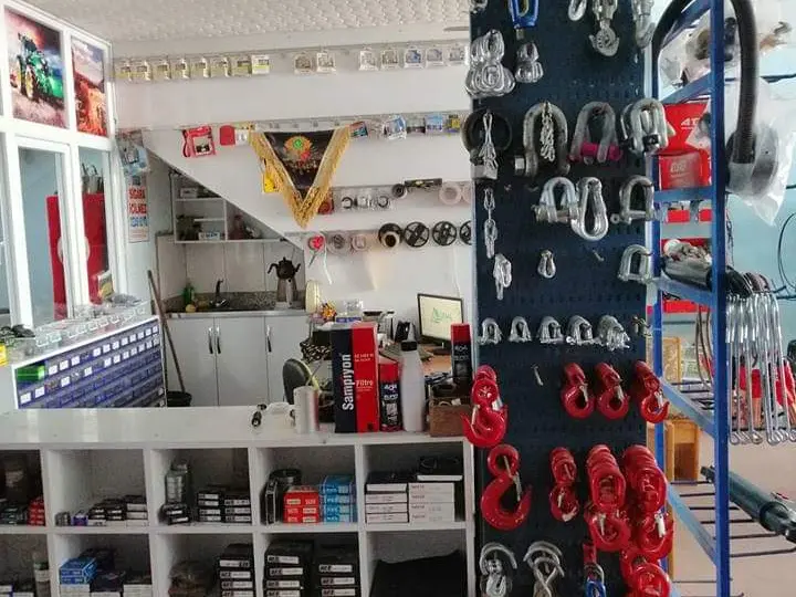 Ünal Otomotiv Metal ve Madeni Yağlar