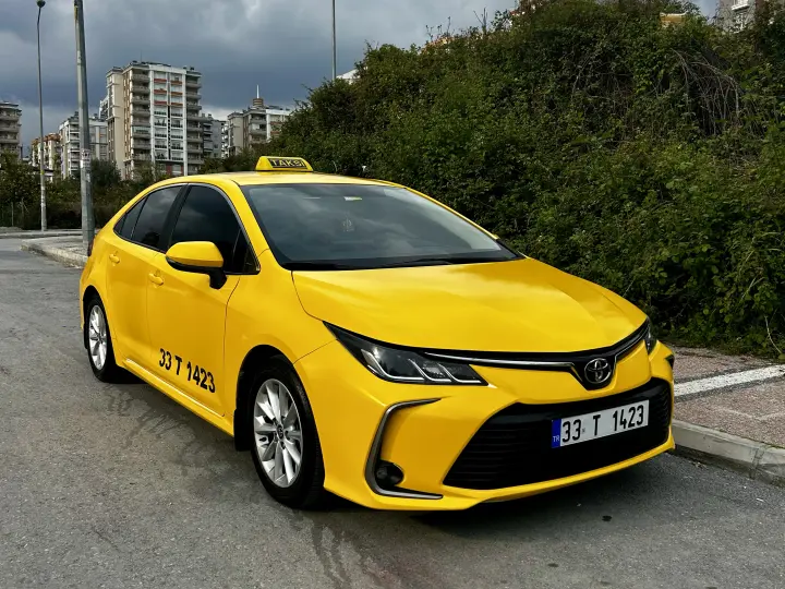 Üniversite Caddesi Vadi Taksi