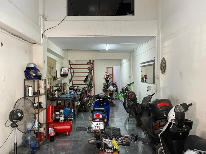 ÜNLÜ Motosiklet