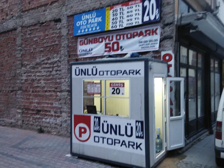 Ünlü Otoparklar