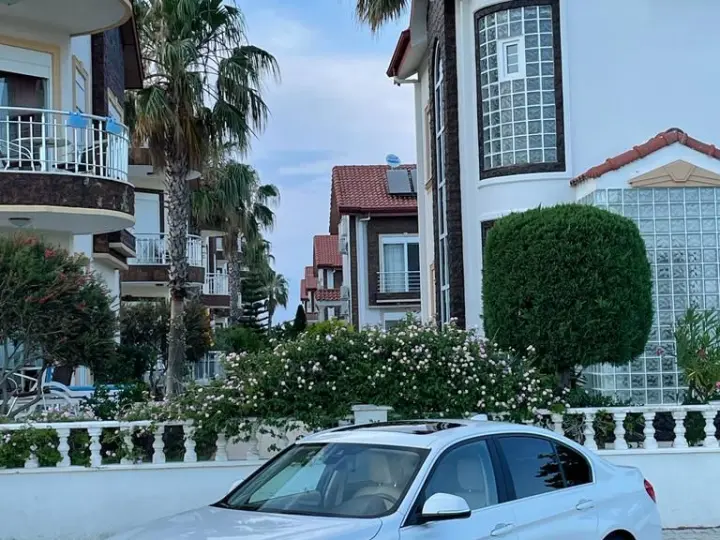 Ünlü Rent A Car