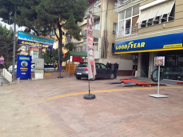 Ünsal Oto Lastik (GOODYEAR YETKİLİ BAYİİ)