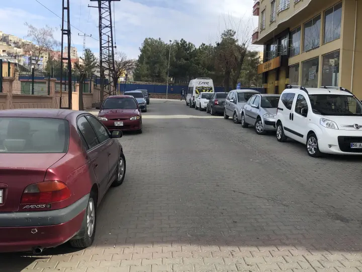Ups Kargo-pervari Şubesi
