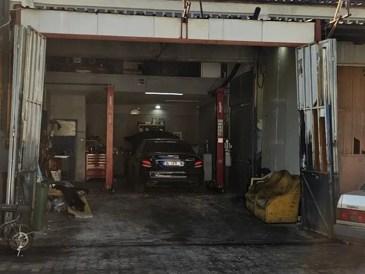 URLA MEKANİK GARAJ (urla oto tamir servis tamirci araç bakım )