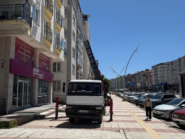 Uşak Samanyolu Nakliyat