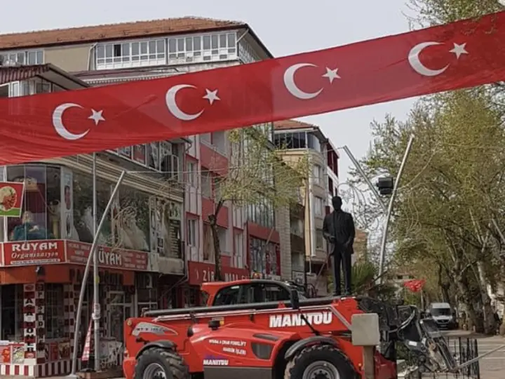 ÜSTÜN VİNÇ HURDACILIK